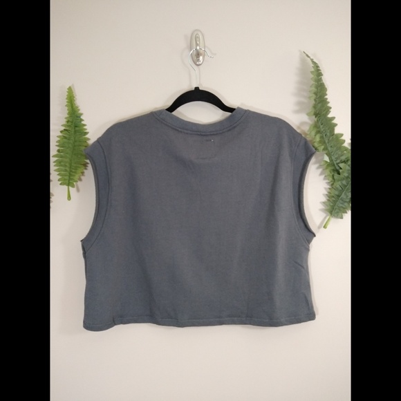 NWT Cotton On Cropped Sleeveless Top Size Large - Picture 2 of 4